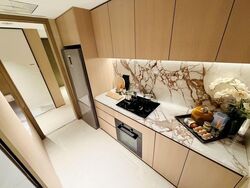 Bayshore Walk (D16), Condominium #574585141
